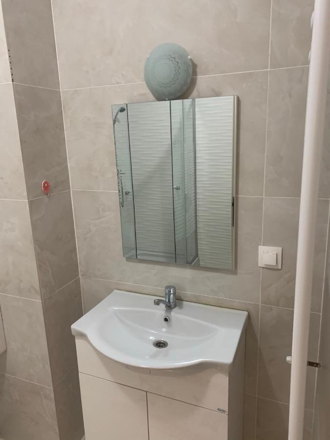 Ioana Home Ploieşti Eksteriør billede